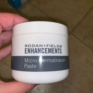 Rodan and fields micro dermabrasion paste